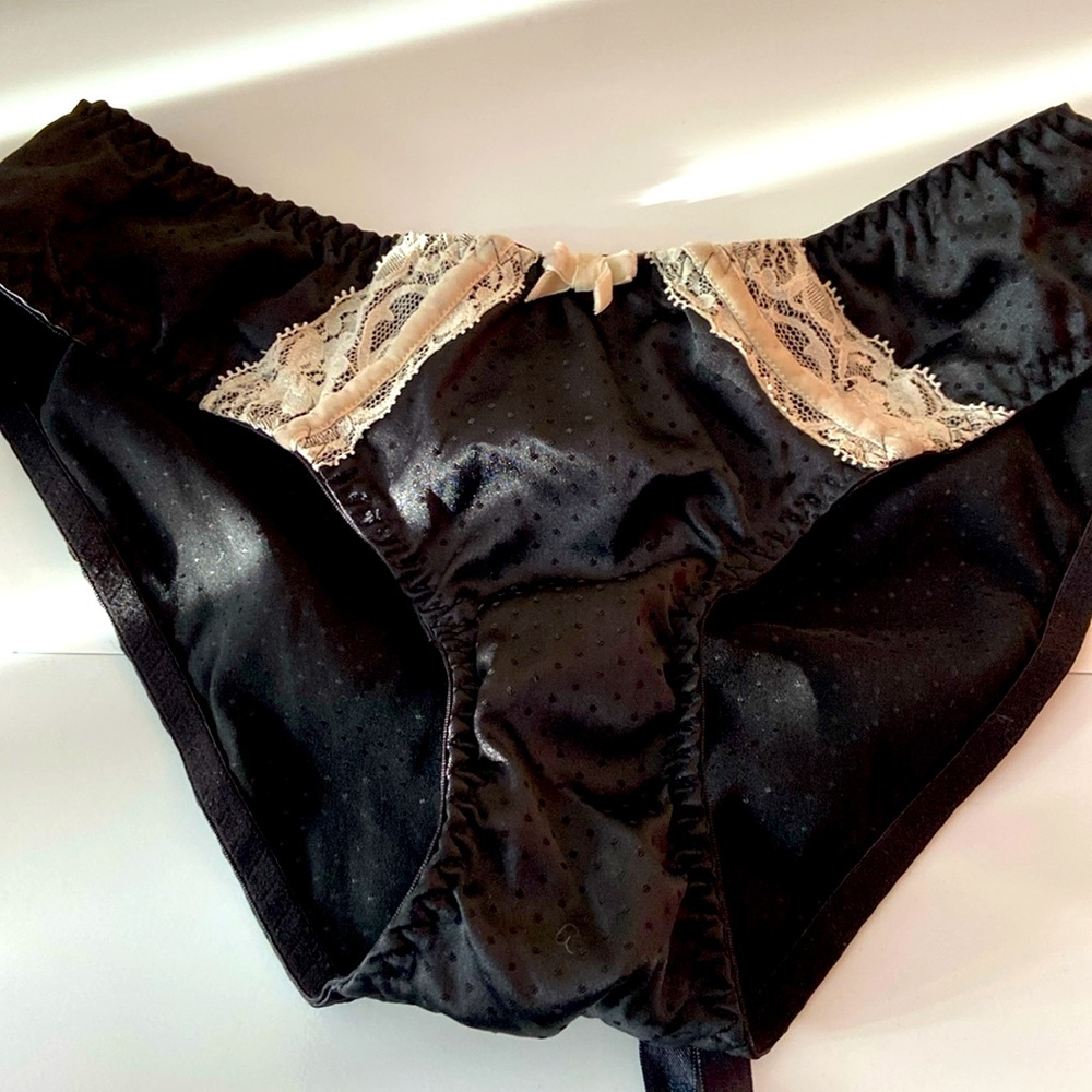 Sexy lace up back panty size M